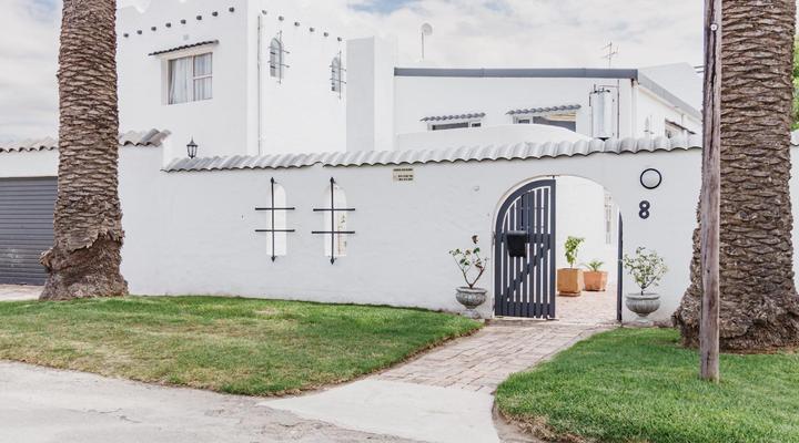 Addo Riverside Manor