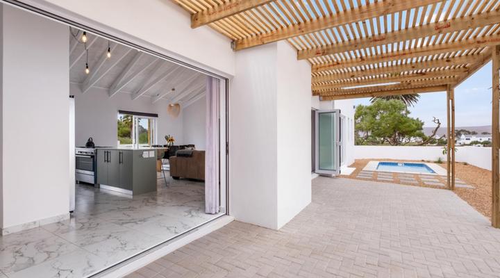 Sunlit Oasis Ocean & Golf Retreat