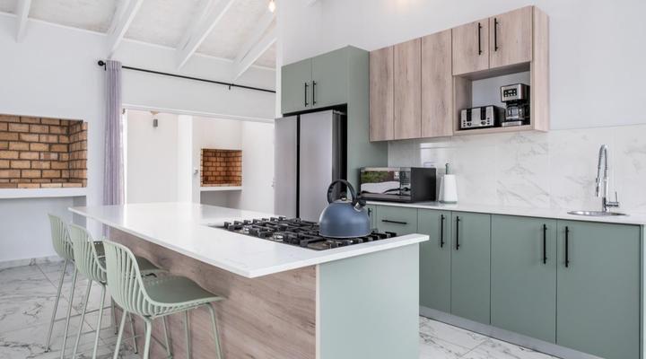 Sunlit Oasis Ocean & Golf Retreat