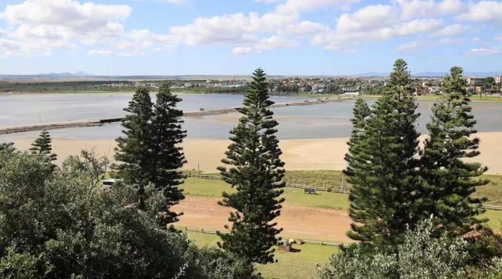 Paradise Beach Manor