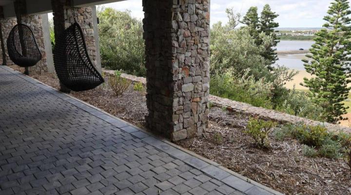 Paradise Beach Manor