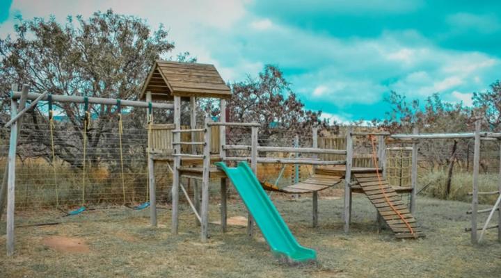Uitval Lodge and Conference Centre