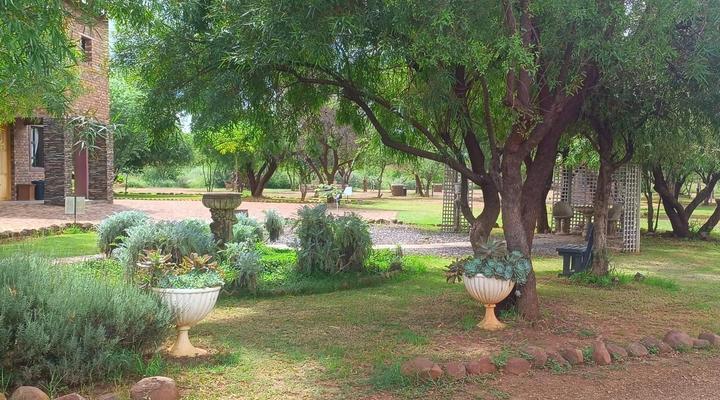 Kareespruit Game Lodge