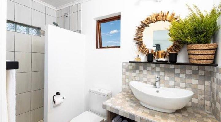 Fungamukaba Sanctuary Stone Cottage