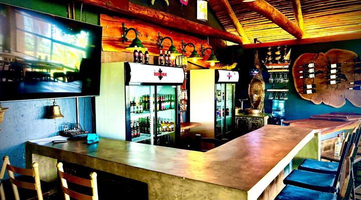 The Red Oak Guesthouse