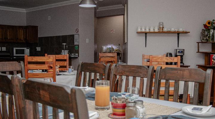 Woodpecker's Inn Guesthouse