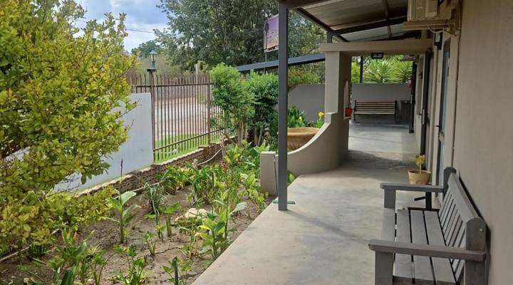 Gariep Country Lodge