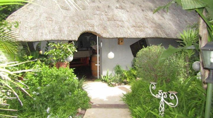 Golden Lantern Guest Lodge