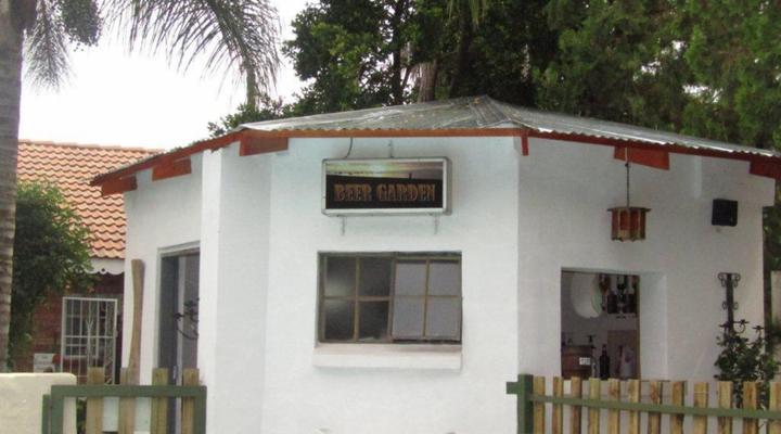 Golden Lantern Guest Lodge