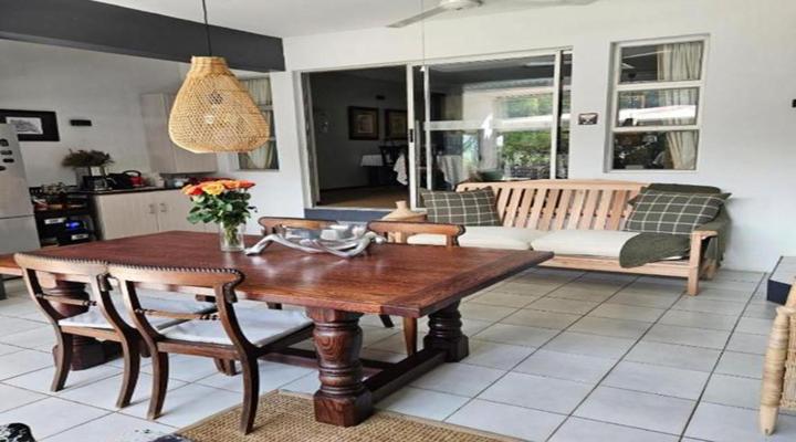 Hillton Manor Guest House