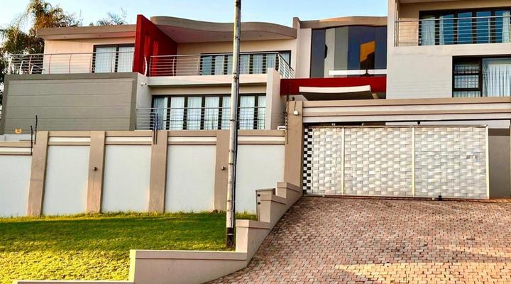 Waterkloof Boutique Manor & Spa