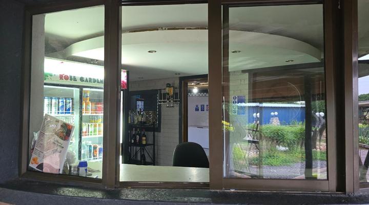 Tlokweng Rose Garden Guesthouse