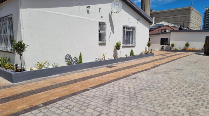 La Bella Vida Self Catering Apartments