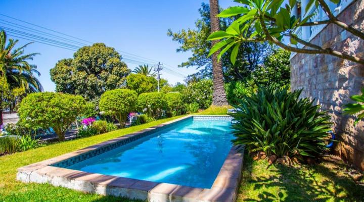 Cape Riviera Guest House