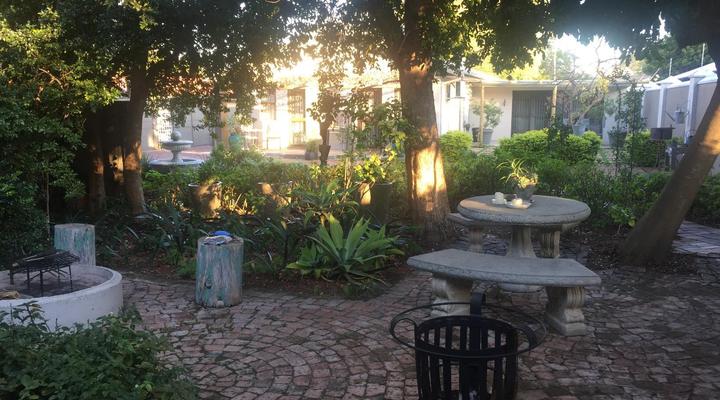 5 Konings Guesthouse