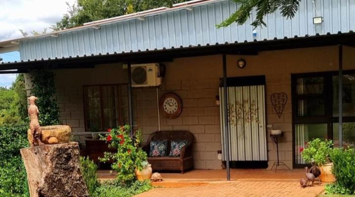 Green Ivy Guest House