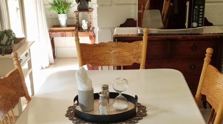 Green Ivy Guest House