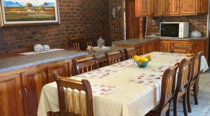 Fraaie Uitzicht Guest Farm