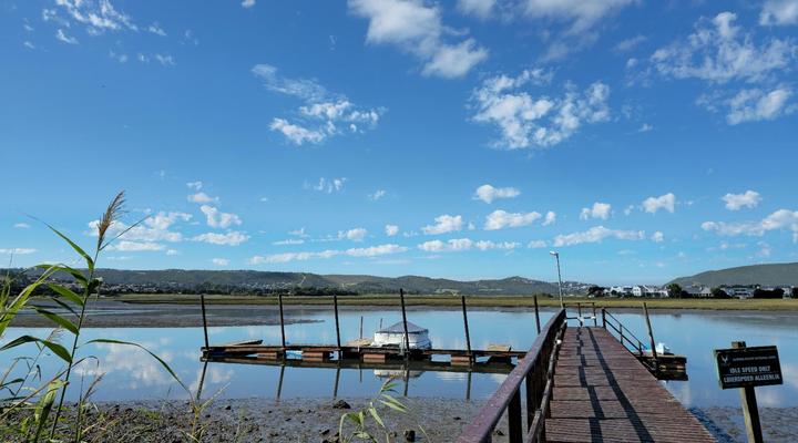 Sunset Nest & Seabreeze Shores