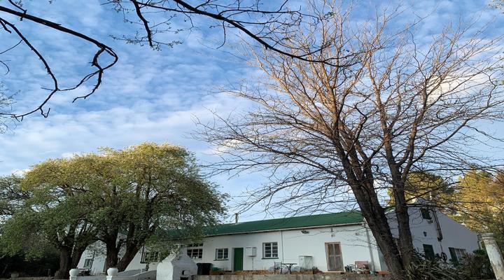 Aasvogelkrans Farm Cottages & Camping