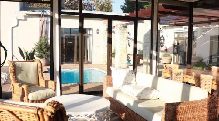 Cathedral Peak Wine Estate Manor