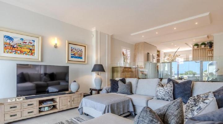 Hermanus - Heart of the Sea