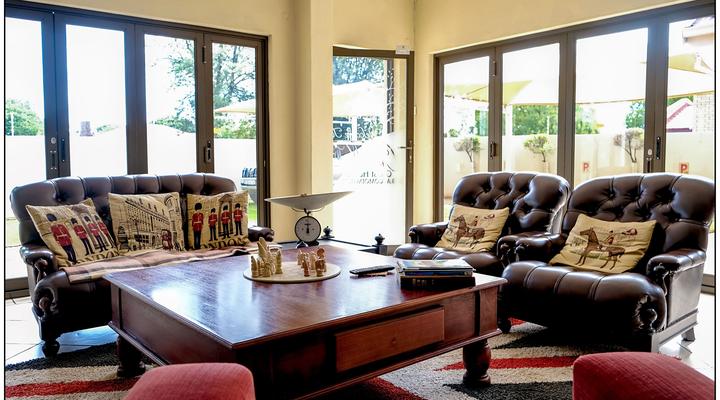 Casa Lumini Guesthouse