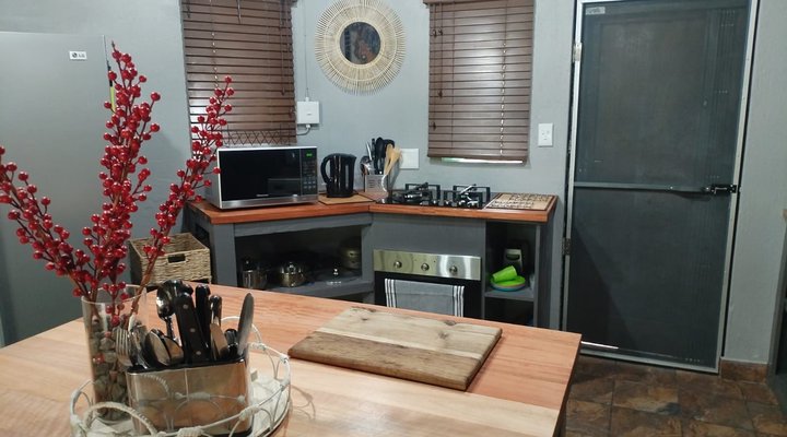 Swartwitpens 2694 Marloth Park