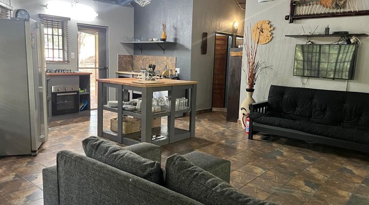 Swartwitpens 2694 Marloth Park