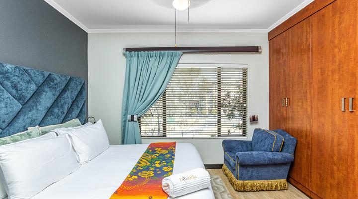 Sunninghill Spacious Executive Condo