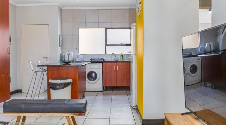 Sunninghill Spacious Executive Condo