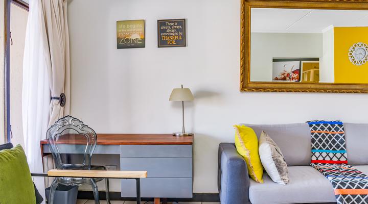 Sunninghill Spacious Executive Condo