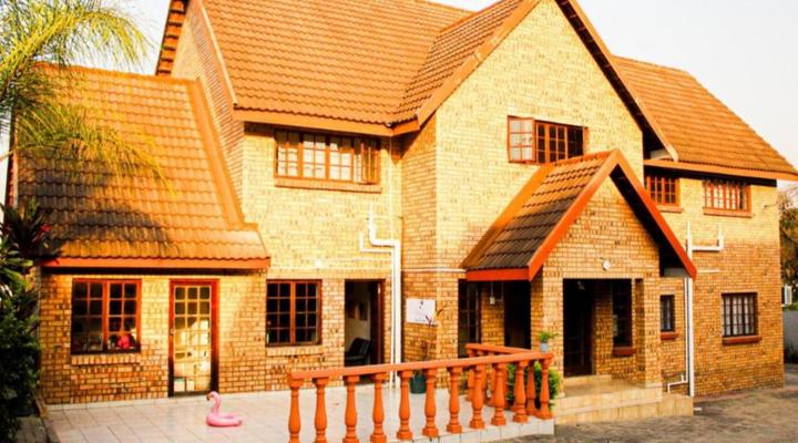 Fourways Guest House