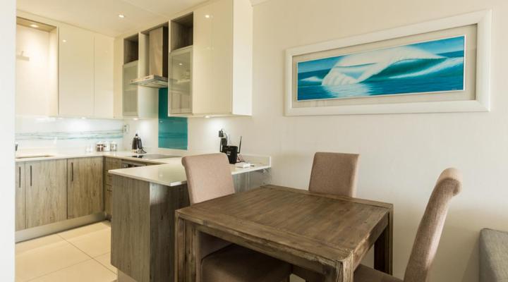 Modern Seaview Apartment