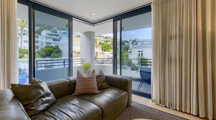 7 on Bantry: Luxury Residence - 305