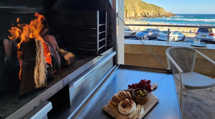 Waves of Grace Seafront Villa B&B