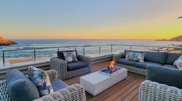 Waves of Grace Seafront Villa B&B