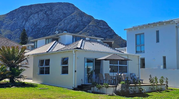 Dunghye Beach Cottage