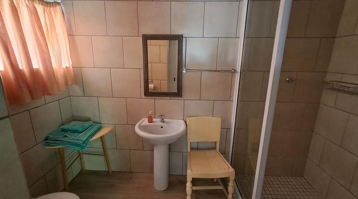 Strelitzia Guesthouse