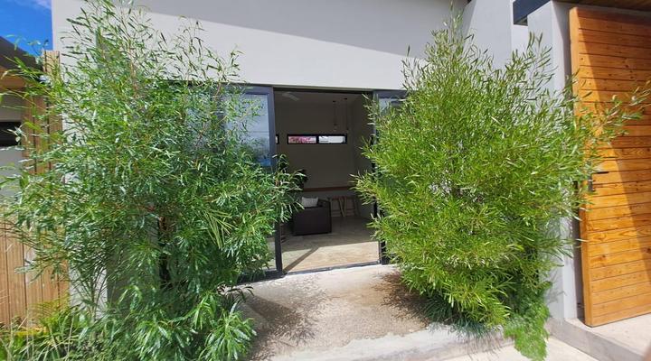 Nahoon Mouth Guesthouse