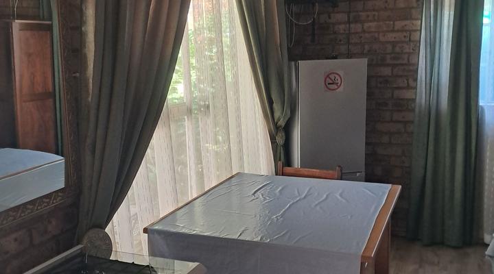 Strelitzia Guesthouse