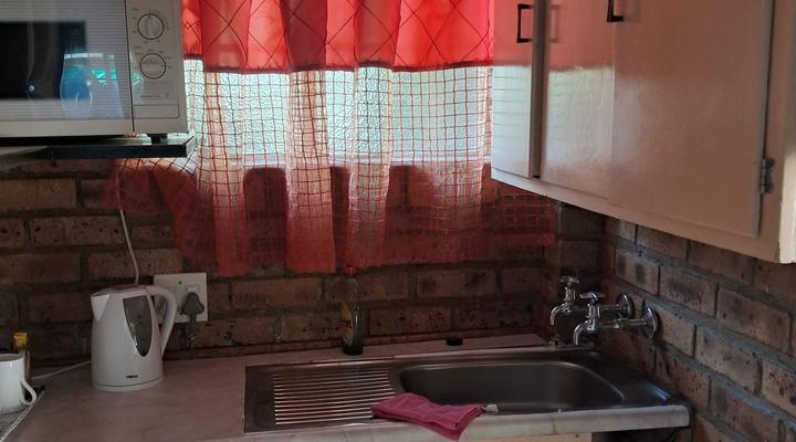 Strelitzia Guesthouse