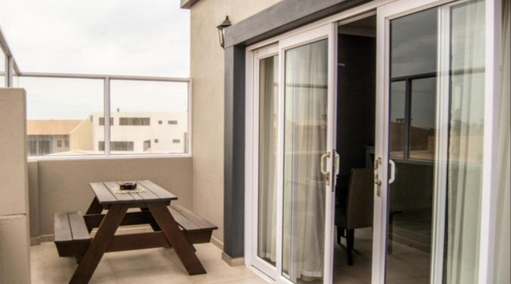 Long Beach Self-catering Units