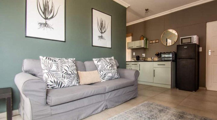 Long Beach Self-catering Units