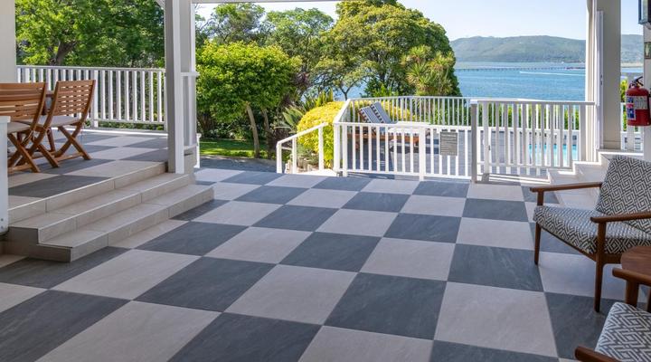 Hide-Away Guest House