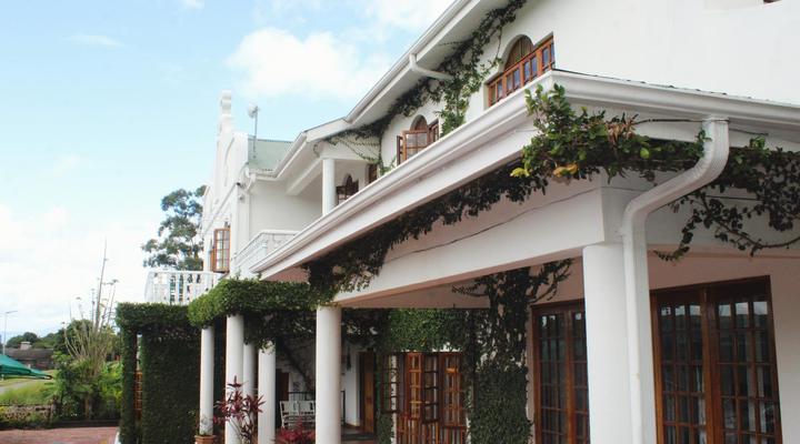 Asante Guesthouse and Restaurant