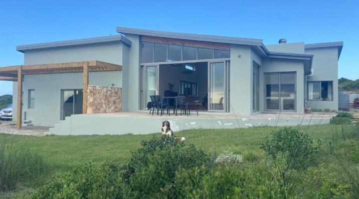 Sarah's Place -Stilbaai