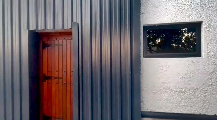 Mount Road Apartment