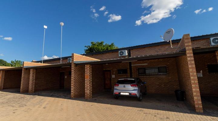 Somethin Special Guest House 77A