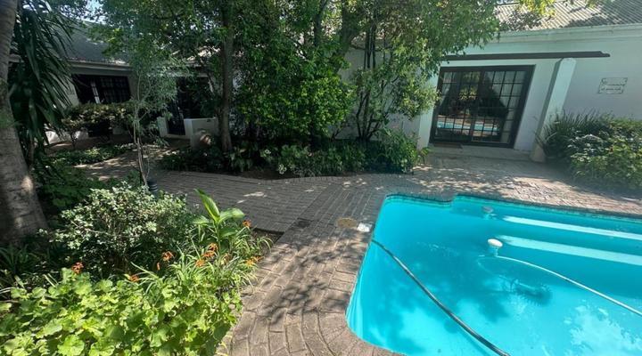 The Burrough Guest Lodge